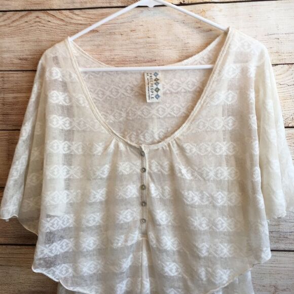 FREE PEOPLE TOP IN CREAM‎ - Picture 2 of 6